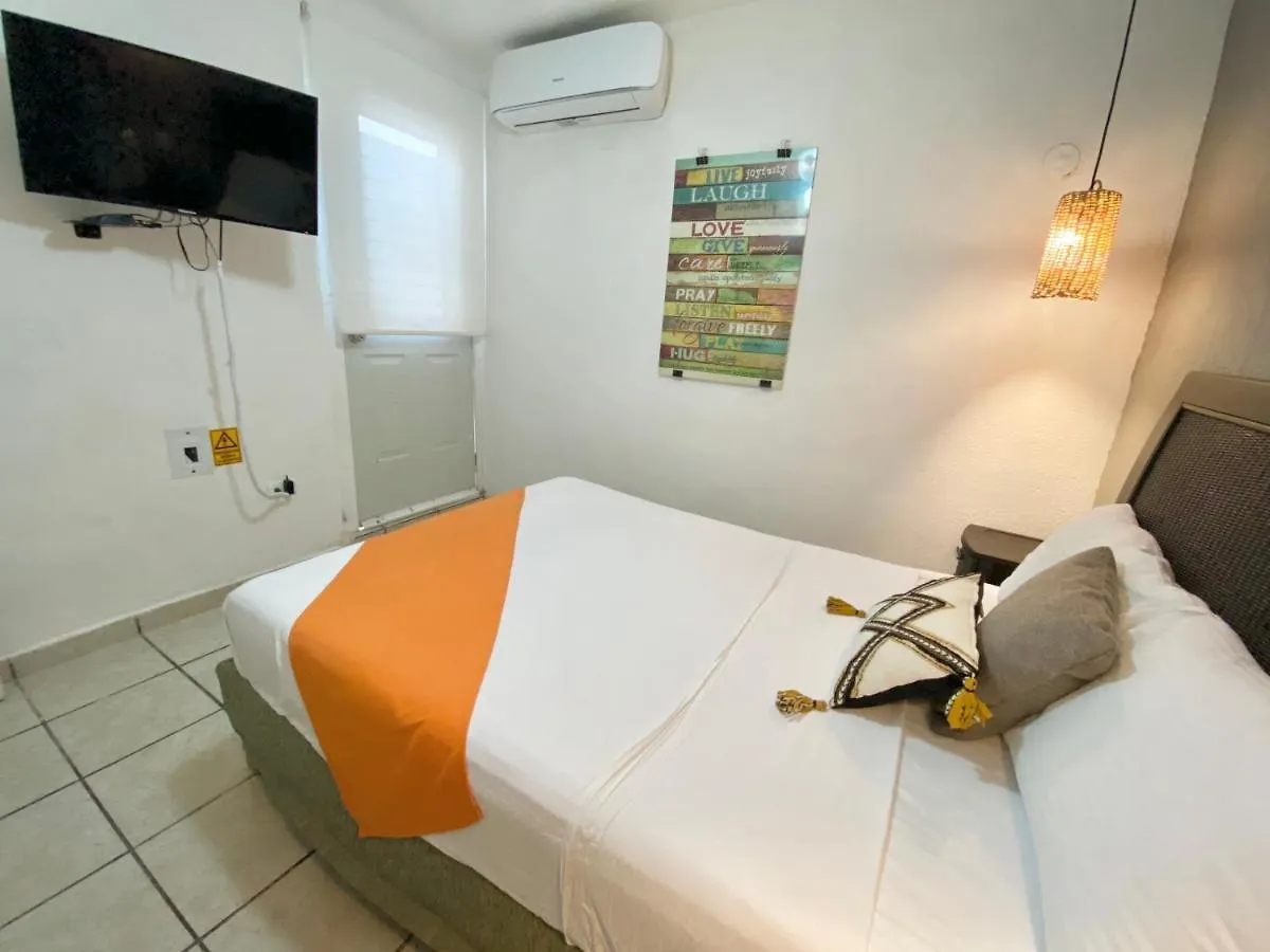Coco Suites By Andiani Travel Cancún 0*,  México